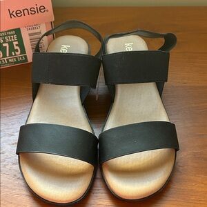 Kensie Black Strap Sandals for Women